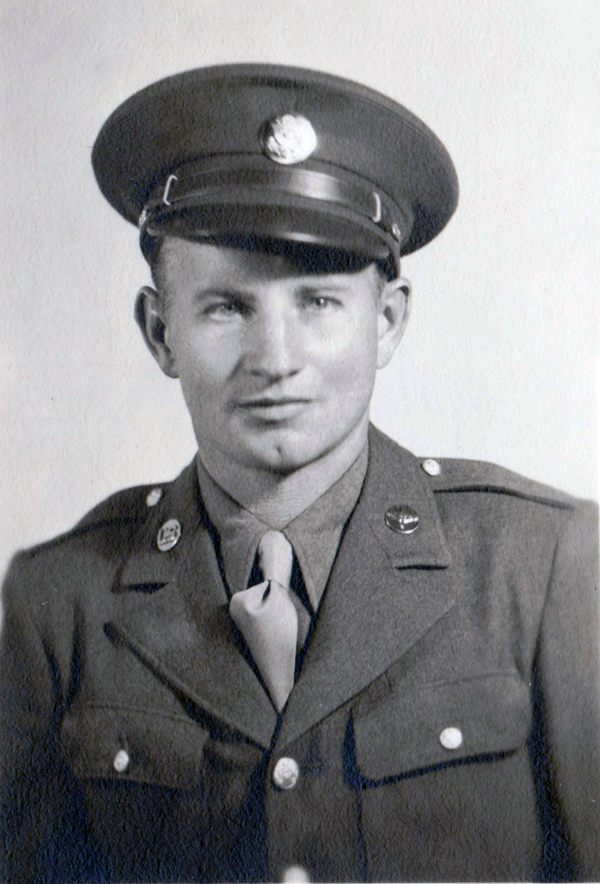 Michael J. Weiss - 386th Bomb Group, 555th Bomb Squadron